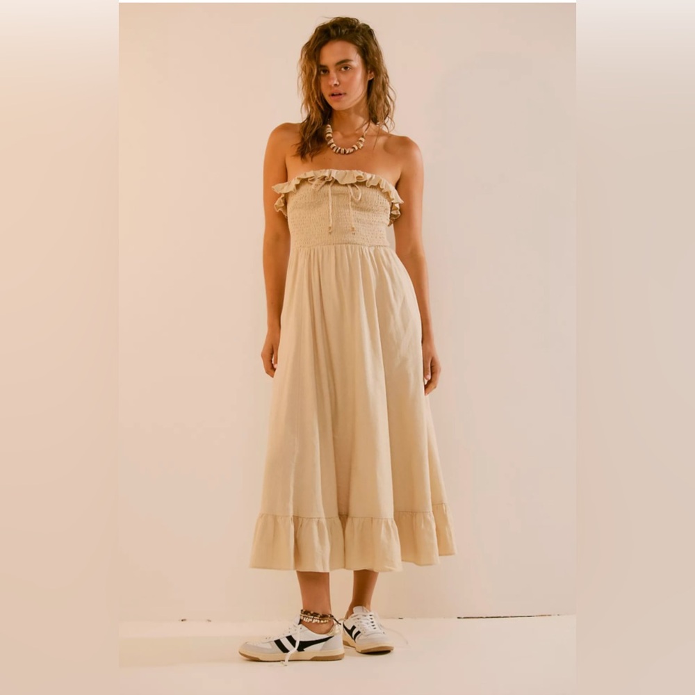 Free People Size M Lush Life Linen Strapless Midi Dress Smocked A-Line NWoT